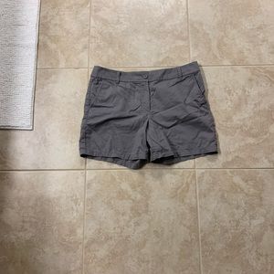 **Loft Outlet 6” shorts